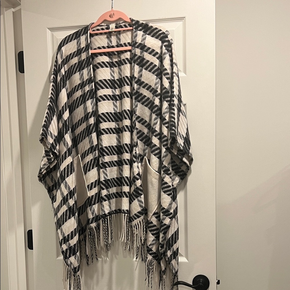 Black and White Plaid Fringe Cardigan